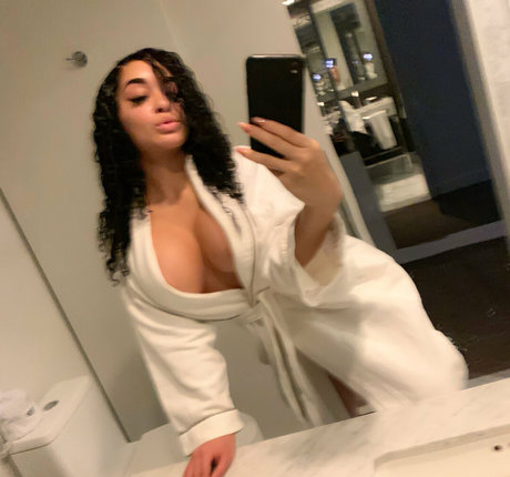 Photo nue de fuite OnlyFans de Realmyalashaun