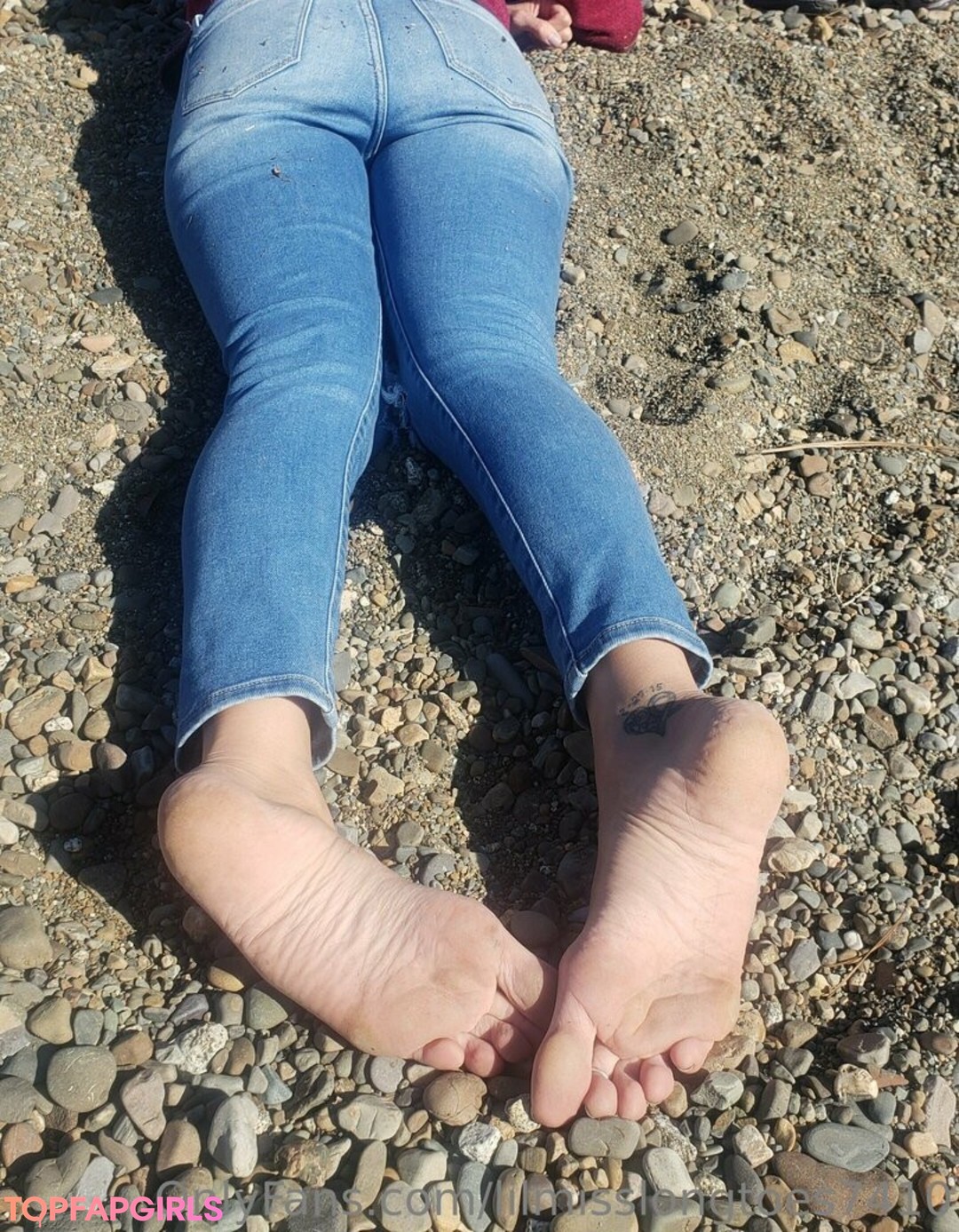 Photo nue de fuite OnlyFans de Lilmisslongtoes7410 #41 Photo nue de fuite OnlyFans de Lilmisslongtoes7410 #41