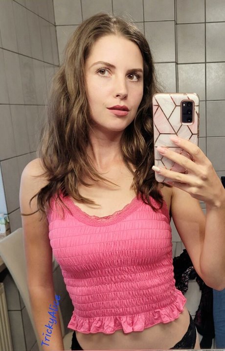Trickyalice6
