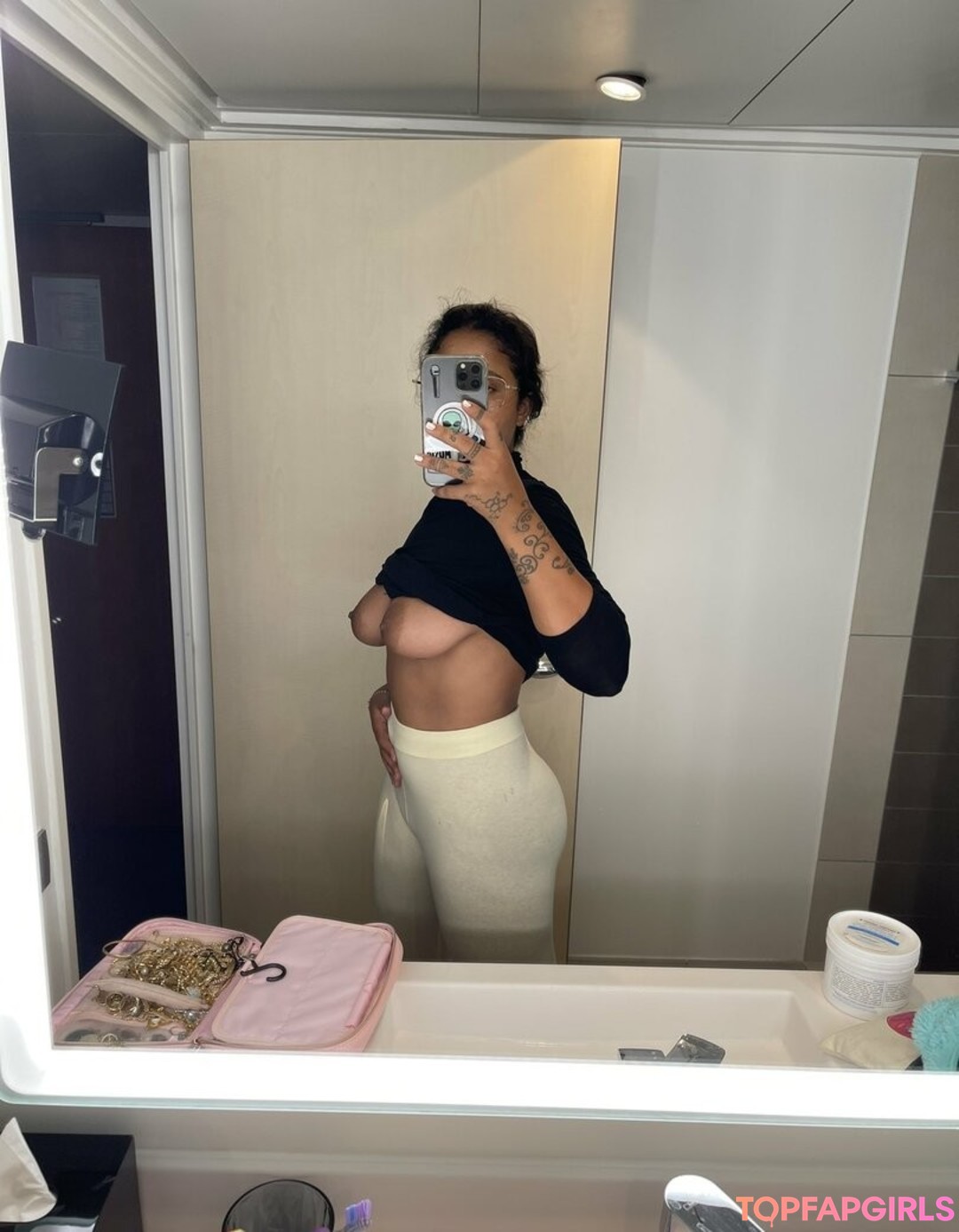 Photo nue de fuite OnlyFans de Tokischa Peralta #1 Photo nue de fuite OnlyFans de Tokischa Peralta #1