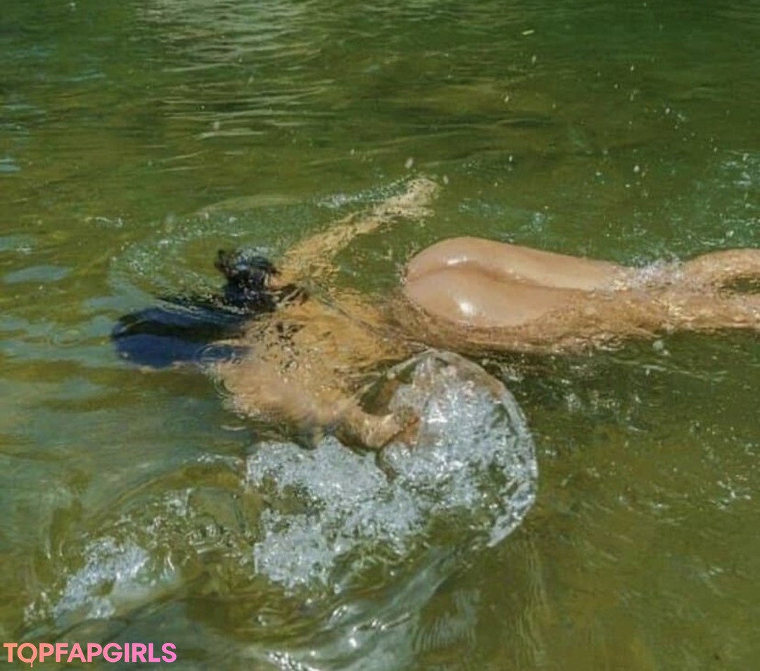 Photo nue de fuite OnlyFans de Tokischa Peralta #11 Photo nue de fuite OnlyFans de Tokischa Peralta #11