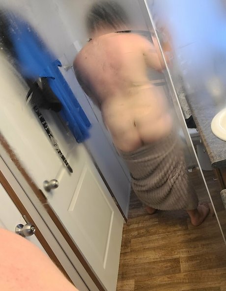 Photo nue de fuite OnlyFans de Theassetsofkazi