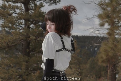Goth-kitteen.free