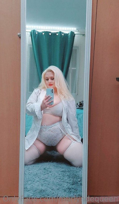 Photo nue de fuite OnlyFans de Marlyndequeen