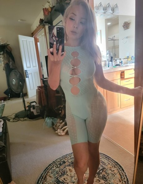 Photo nue de fuite OnlyFans de Ani Mia