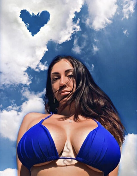 Photo nue de fuite OnlyFans de Fitnessiri