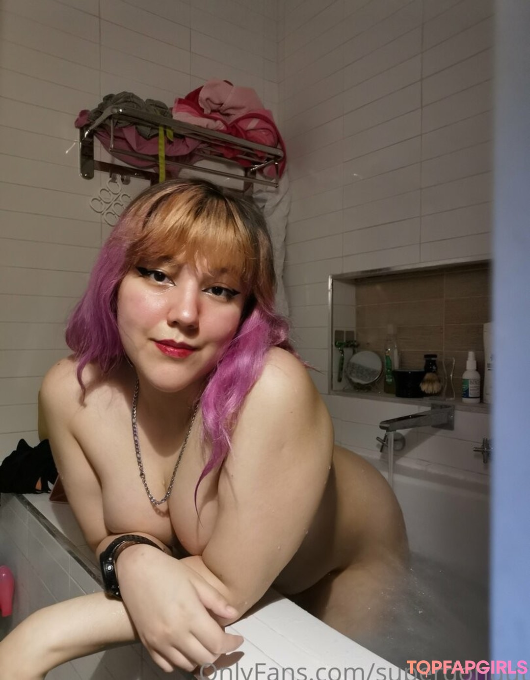 Photo nue de fuite OnlyFans de Superdonutfree #42 Photo nue de fuite OnlyFans de Superdonutfree #42