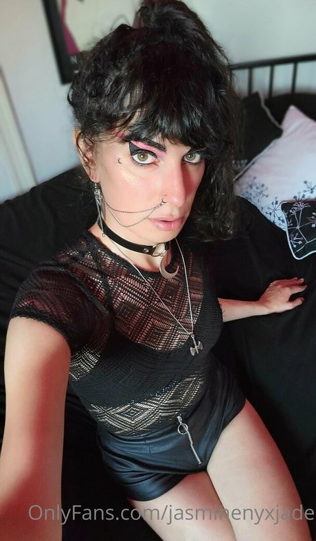 Jasminenyxjade