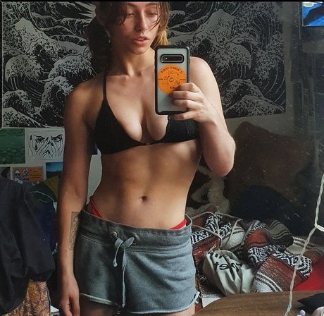 Photo nue de fuite OnlyFans de Lacey Rose Trebilcook