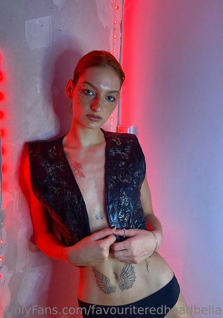 Favouriteredheadbella