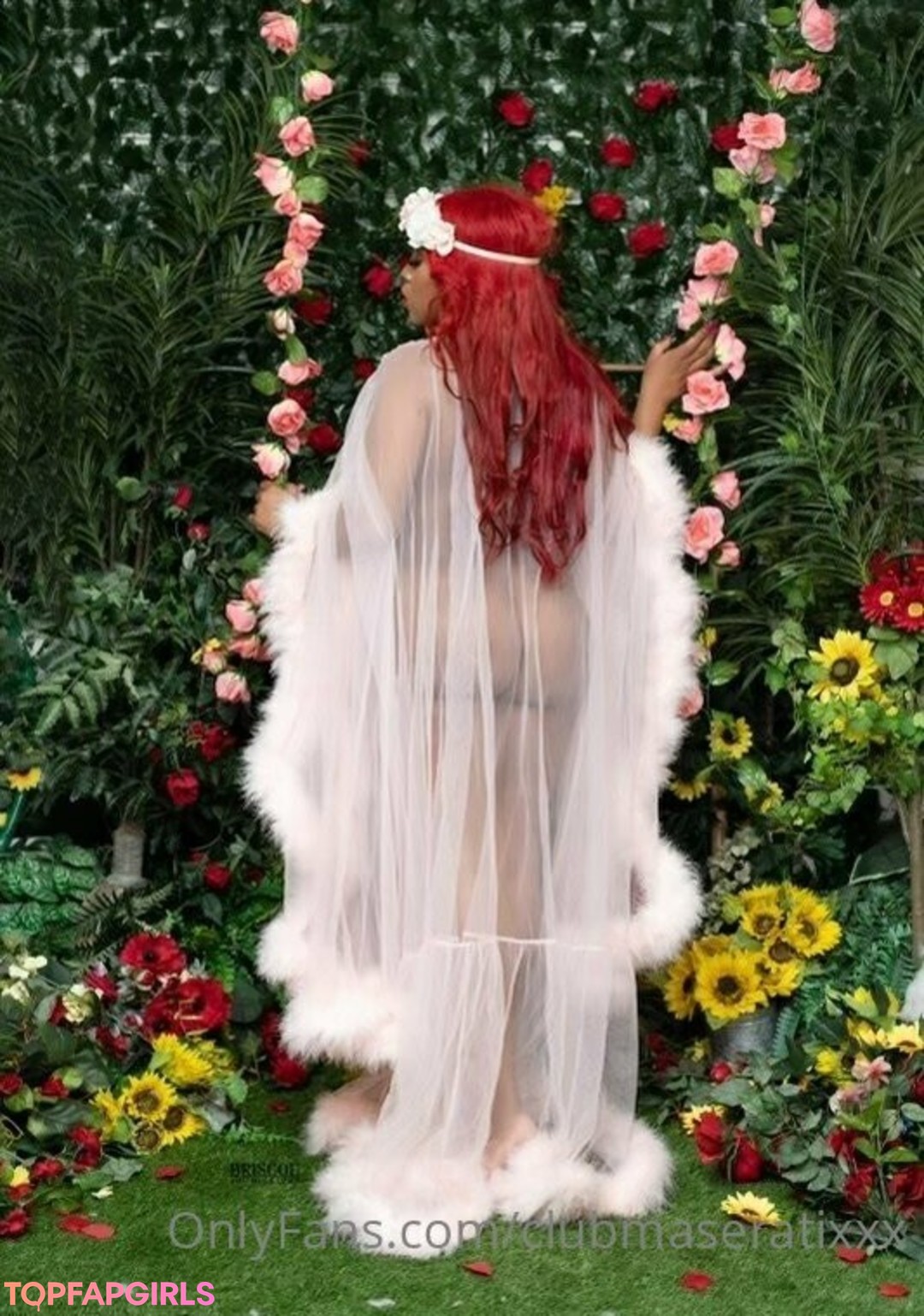 Photo nue de fuite OnlyFans de Clubmaseratixxx #291 Photo nue de fuite OnlyFans de Clubmaseratixxx #291