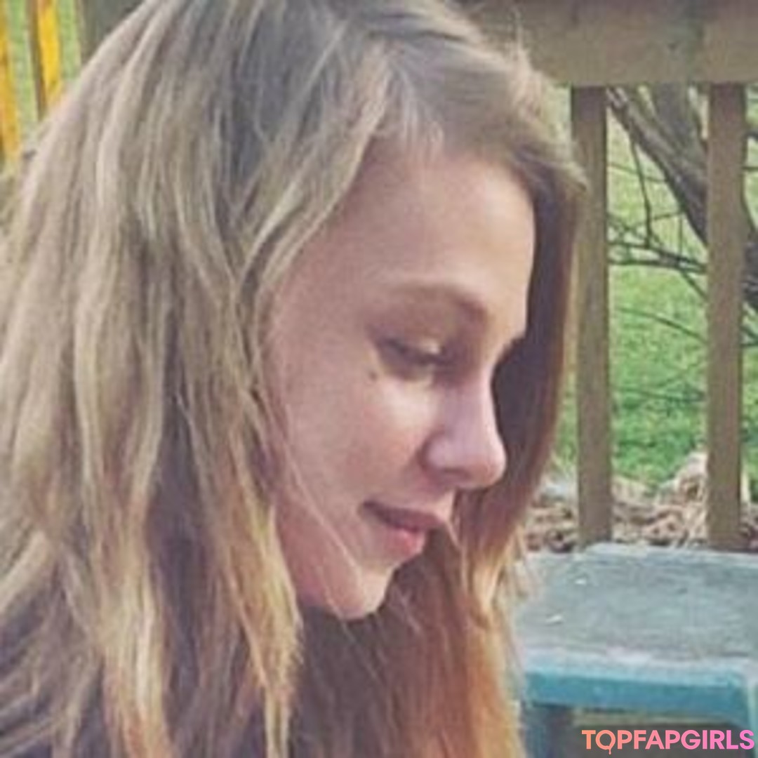 Photo nue de fuite OnlyFans de Sydney Poniewaz #15 Photo nue de fuite OnlyFans de Sydney Poniewaz #15