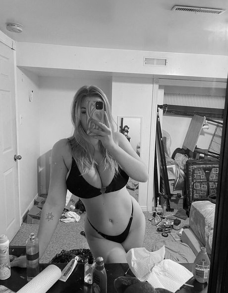 Hailey F