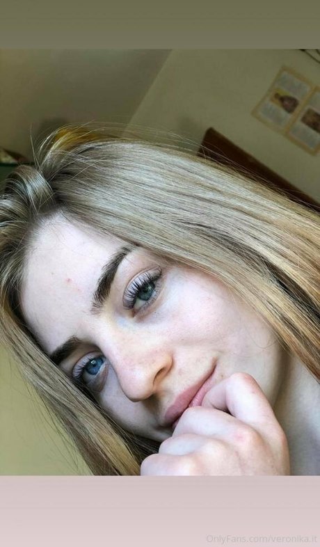 Photo nue de fuite OnlyFans de Veronikait
