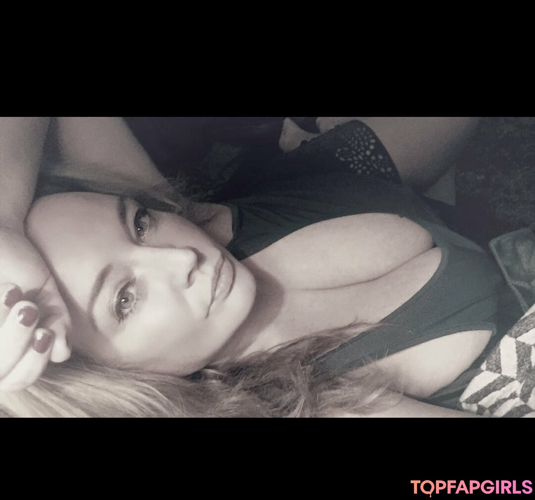 Photo nue de fuite OnlyFans de Dutchcurvesinheels #21 Photo nue de fuite OnlyFans de Dutchcurvesinheels #21