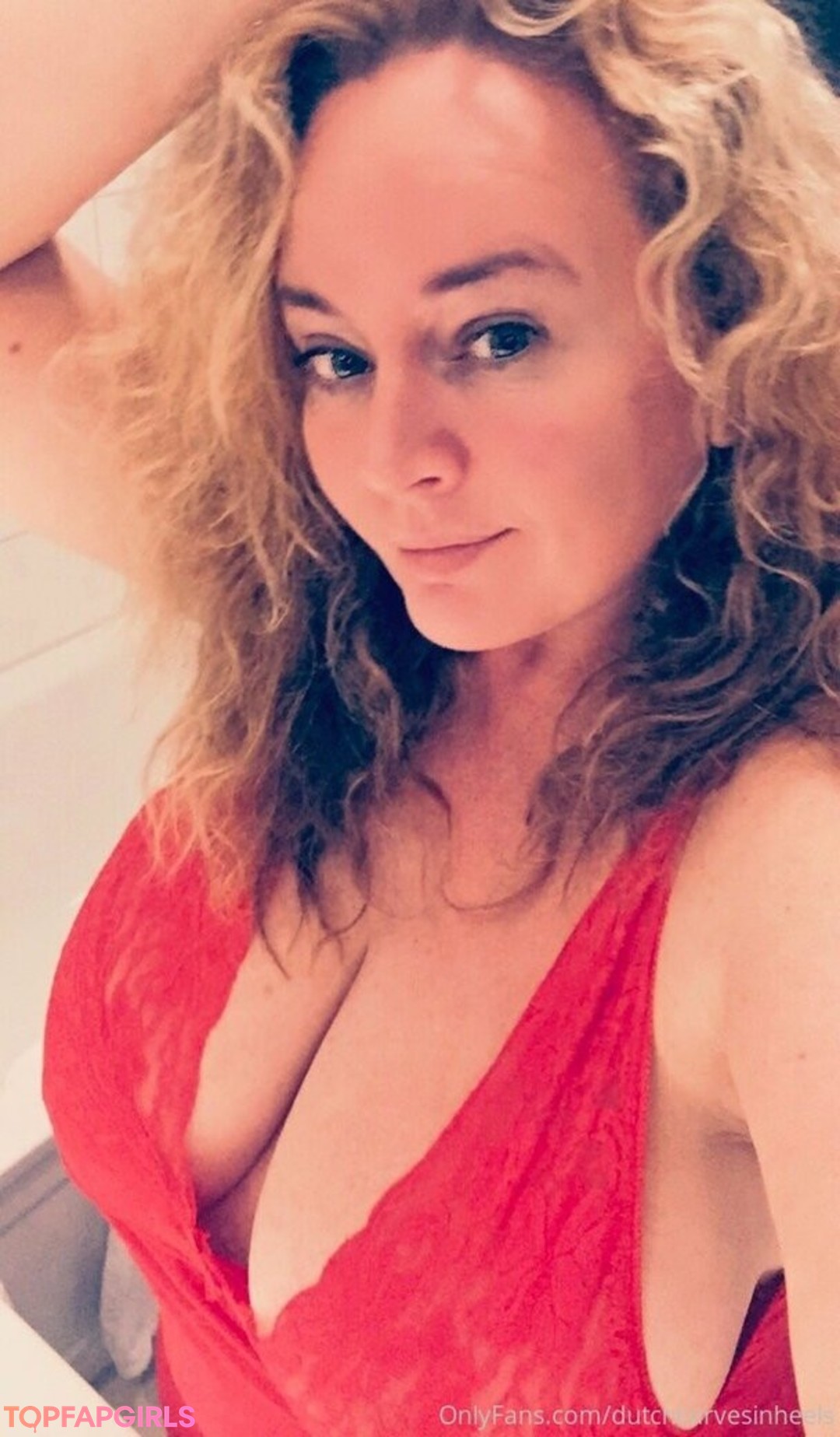 Photo nue de fuite OnlyFans de Dutchcurvesinheels #43 Photo nue de fuite OnlyFans de Dutchcurvesinheels #43