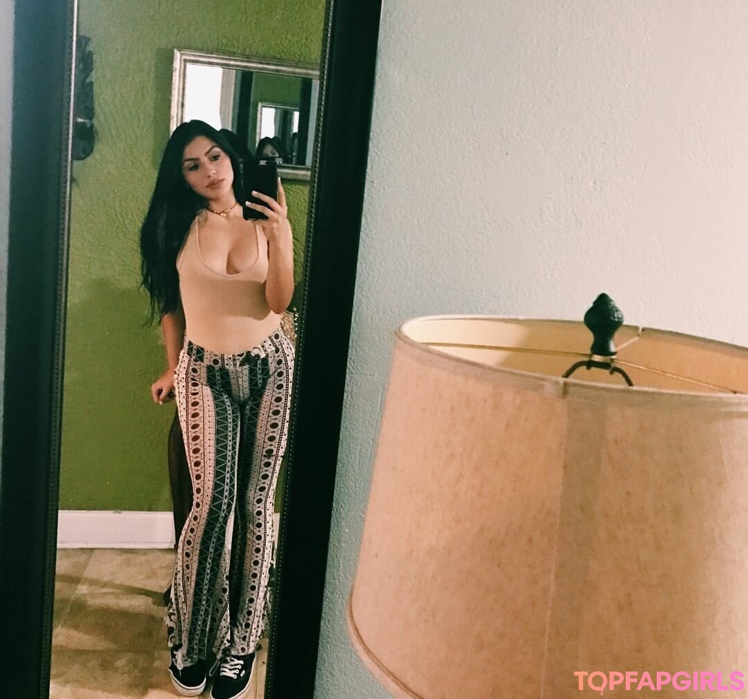 Photo nue de fuite OnlyFans de Kamisama #10 Photo nue de fuite OnlyFans de Kamisama #10