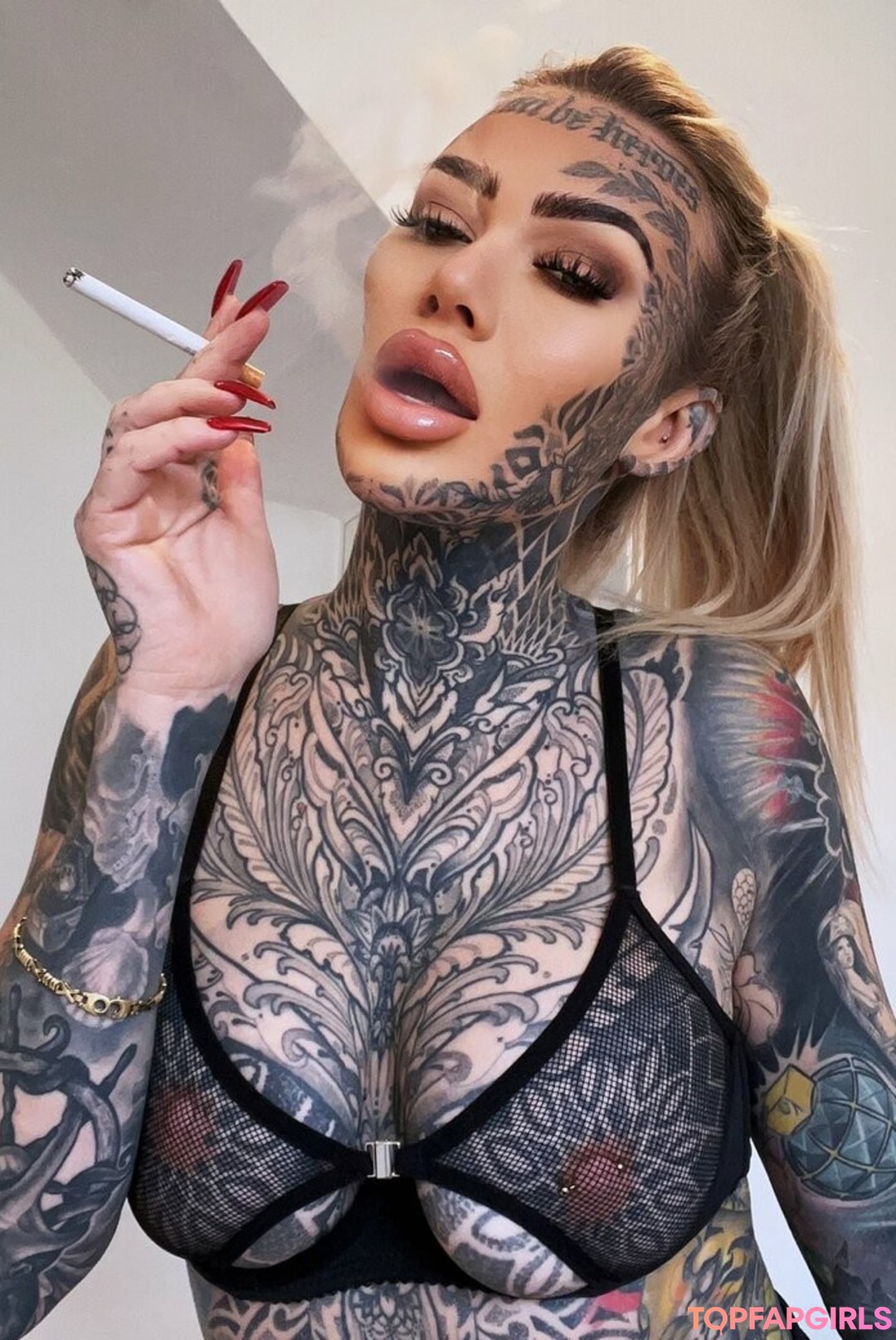 Photo nue de fuite OnlyFans de Becky Holt #13 Photo nue de fuite OnlyFans de Becky Holt #13