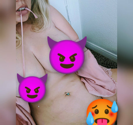 Photo nue de fuite OnlyFans de Itskenzyeah