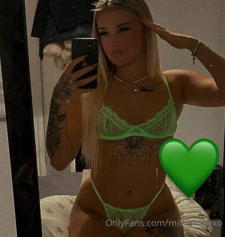 Photo nue de fuite OnlyFans de Millieforeyxo