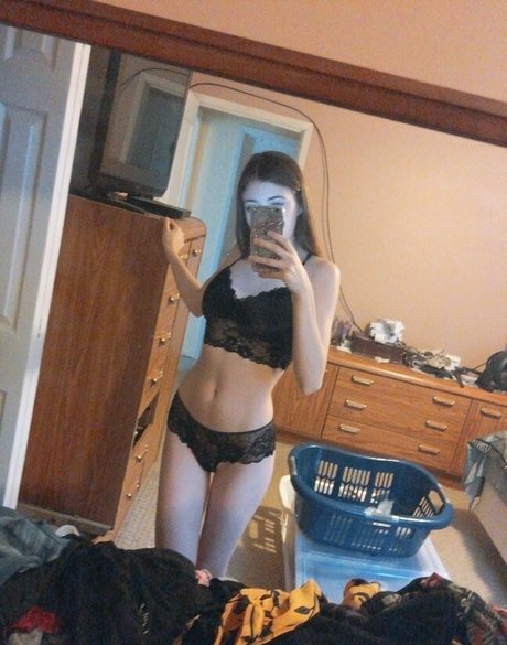 Photo nue de fuite OnlyFans de Smallmochi