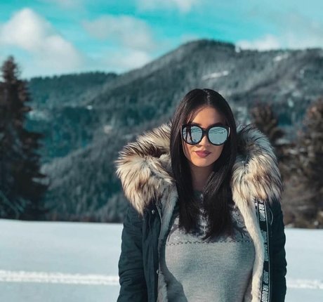 Emina Jahi