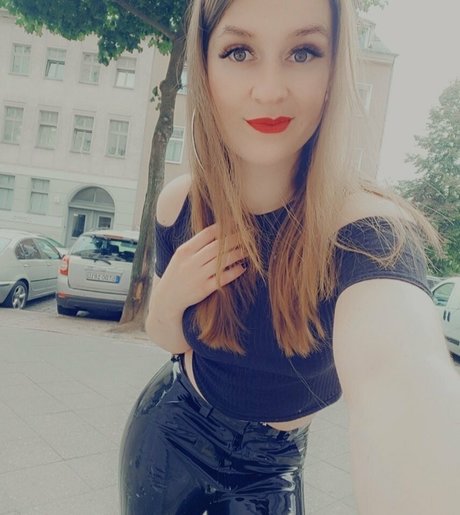 Photo nue de fuite OnlyFans de Kittylou